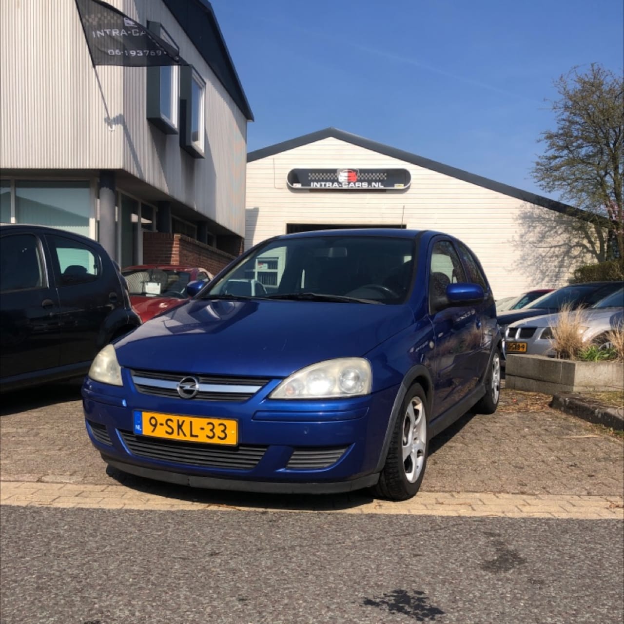 Opel Corsa - 1.2-16V Maxx Leuke en goed rijdende sportieve Opel Corsa Electr pakket, Airco(Clima) enz e - AutoWereld.nl