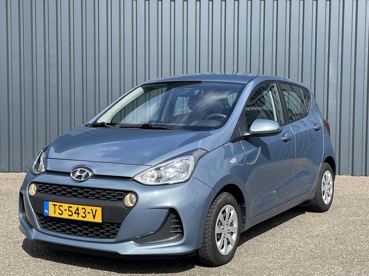 Hyundai i10 - 1.0i 66pk 5pl. Comfort I Carplay I Navigatie I - AutoWereld.nl