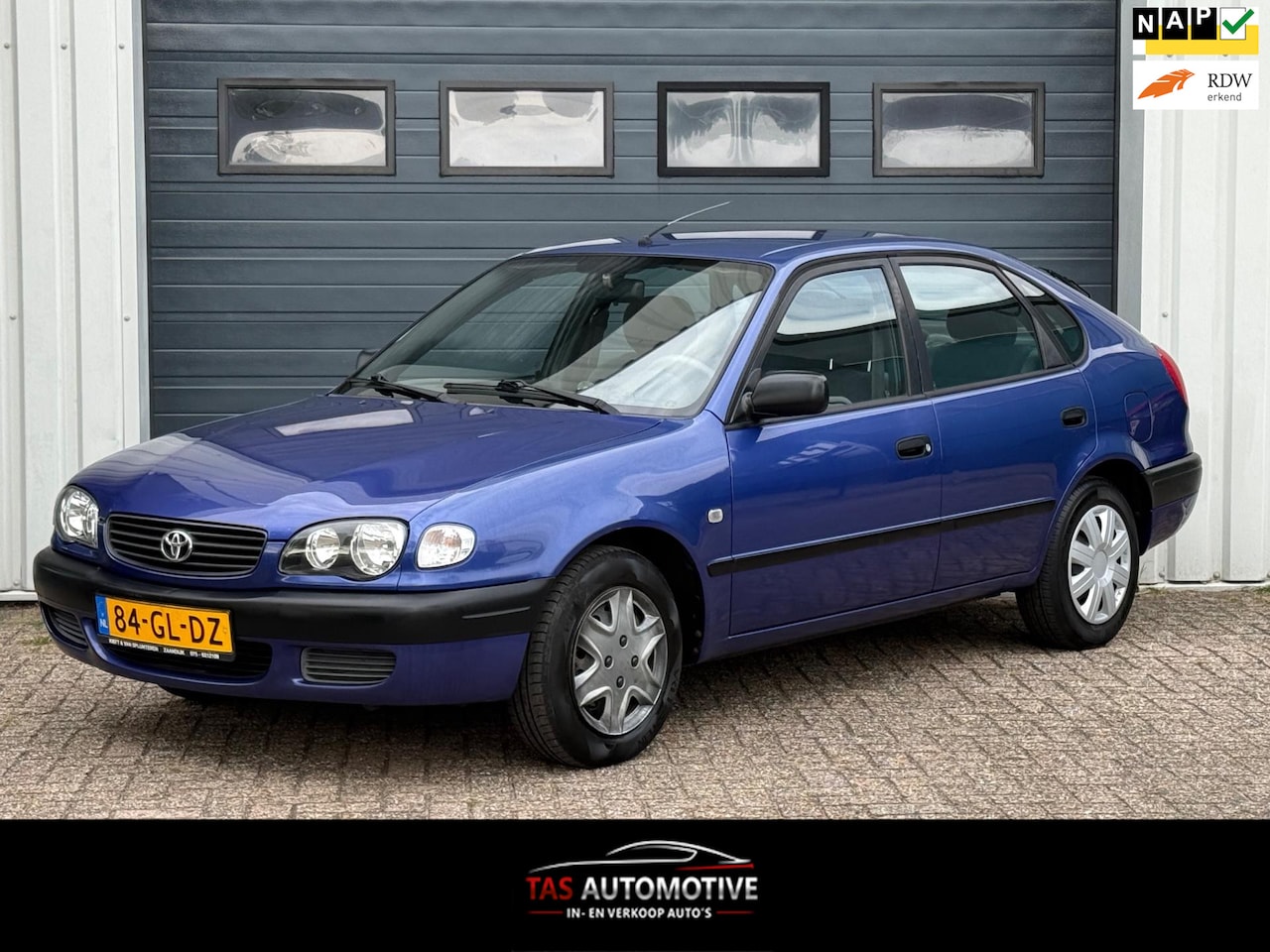 Toyota Corolla - 1.4 VVT-i Terra 5-deurs STUURBEKRACHTIGING - AutoWereld.nl