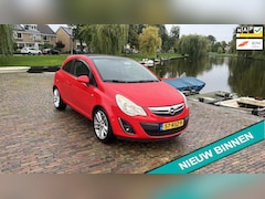 Opel Corsa - 1.4-16V Color Edition