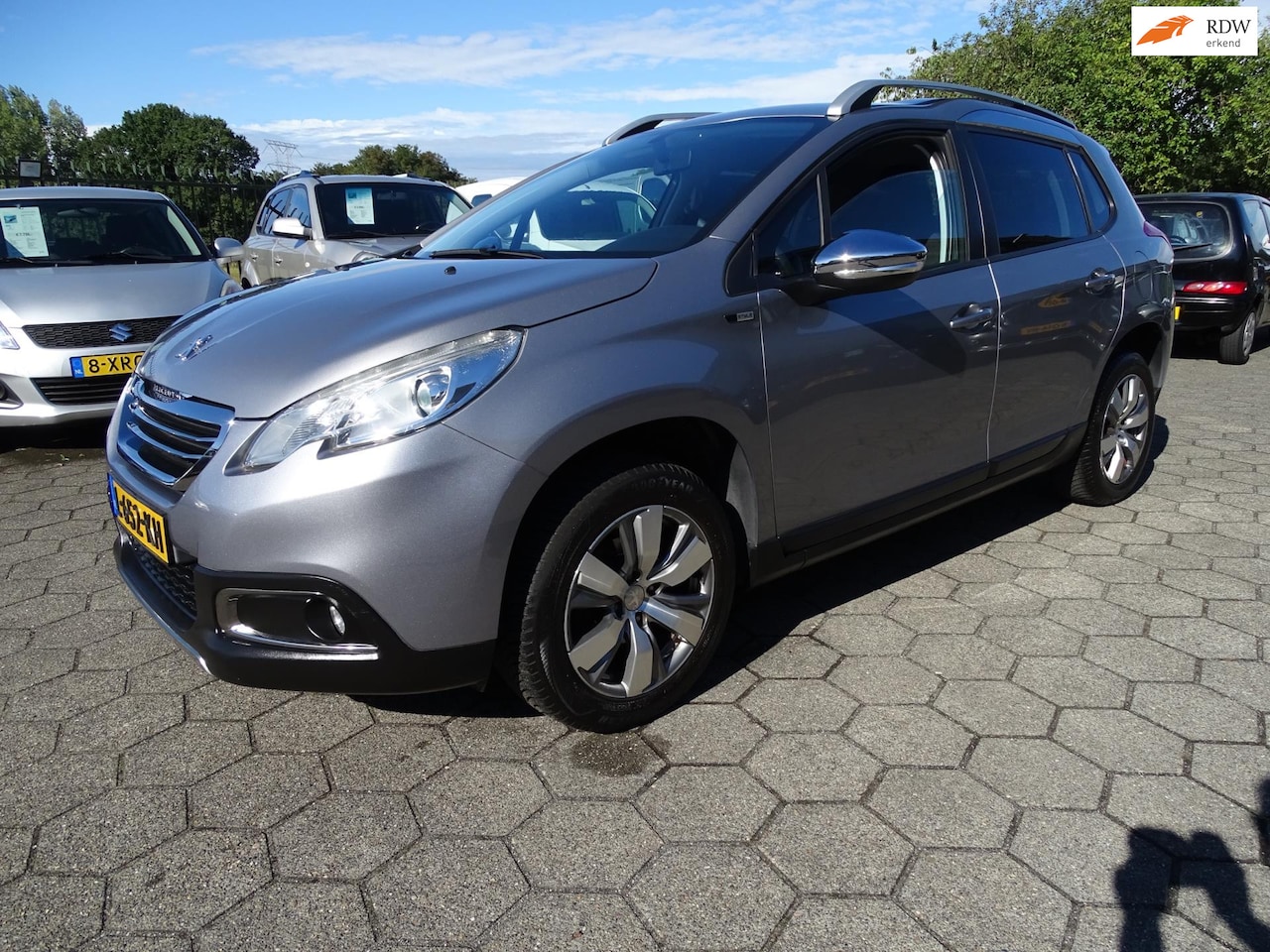 Peugeot 2008 - 1.2 PureTech Allure 1.2 PureTech Allure - AutoWereld.nl