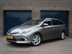 Toyota Auris Touring Sports - 1.8 Hybrid Lease pro | Panorama | Trekhaak | Camera | Navigatie | DAB