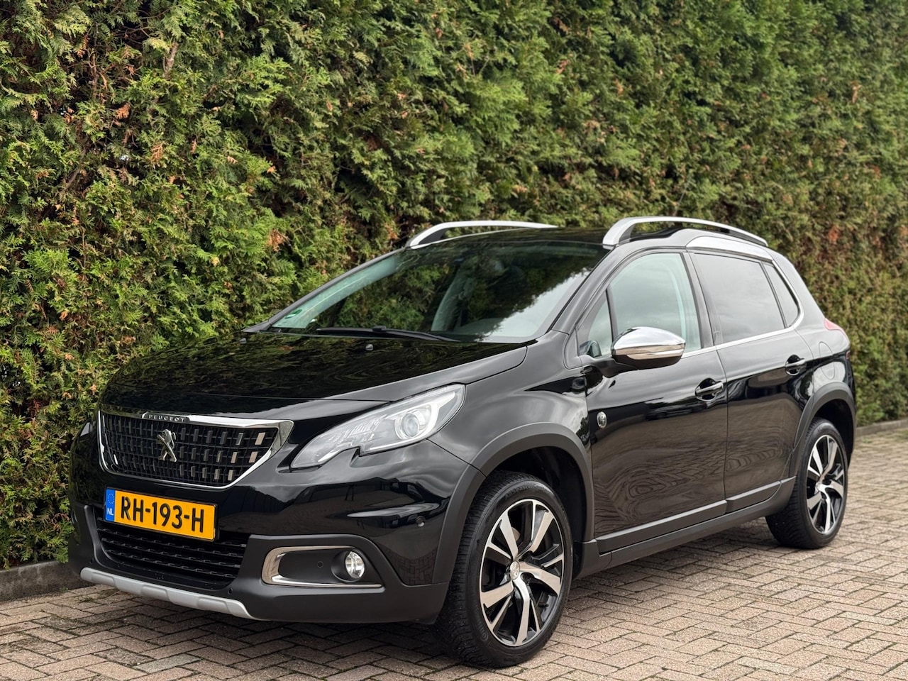 Peugeot 2008 - 1.2 PureTech Crossway Trekhaak CarPlay - AutoWereld.nl