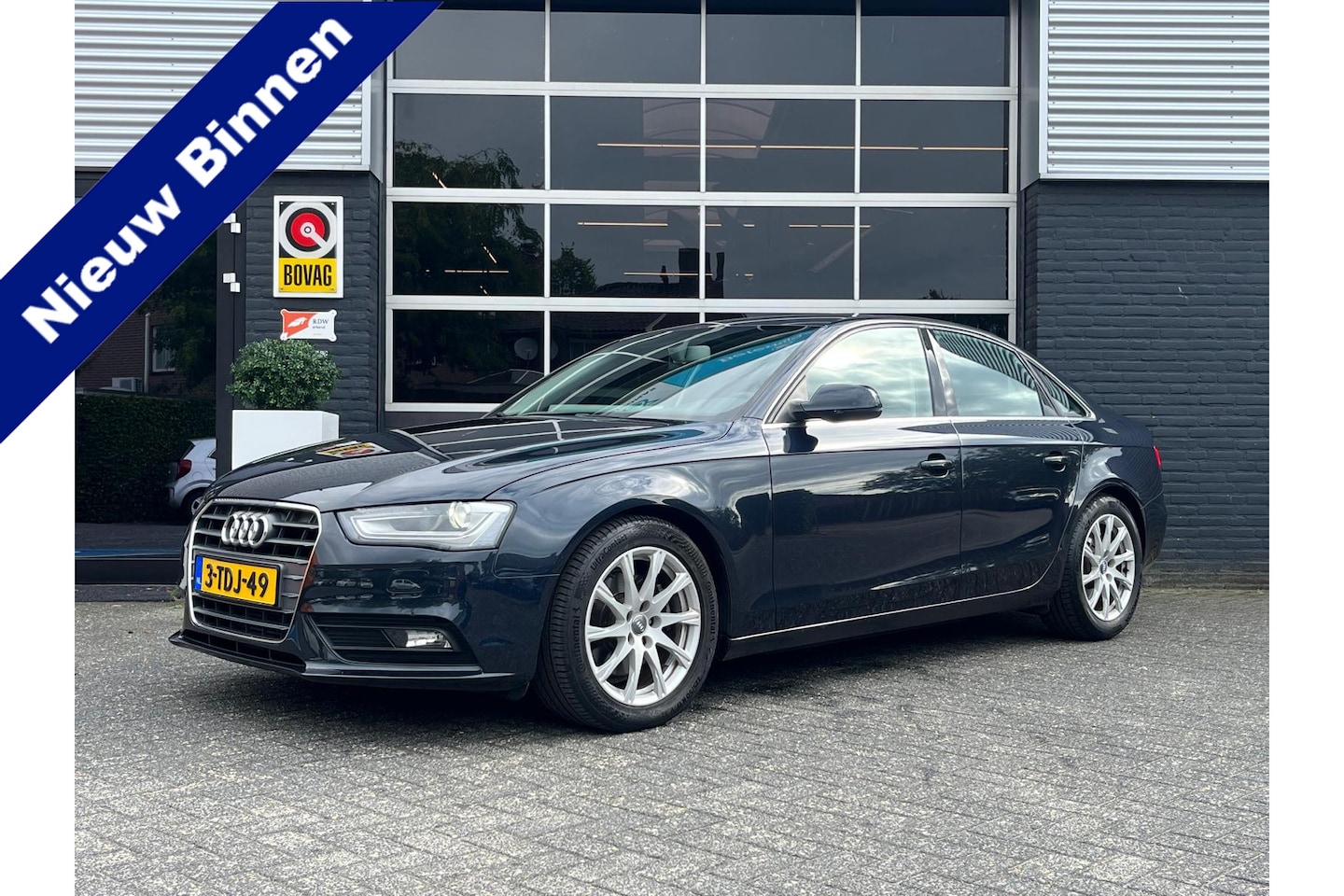 Audi A4 Limousine - 1.8 TFSIe Edition, Airco, Bluetooth, Cruise, Navi, PDC, NAP - AutoWereld.nl