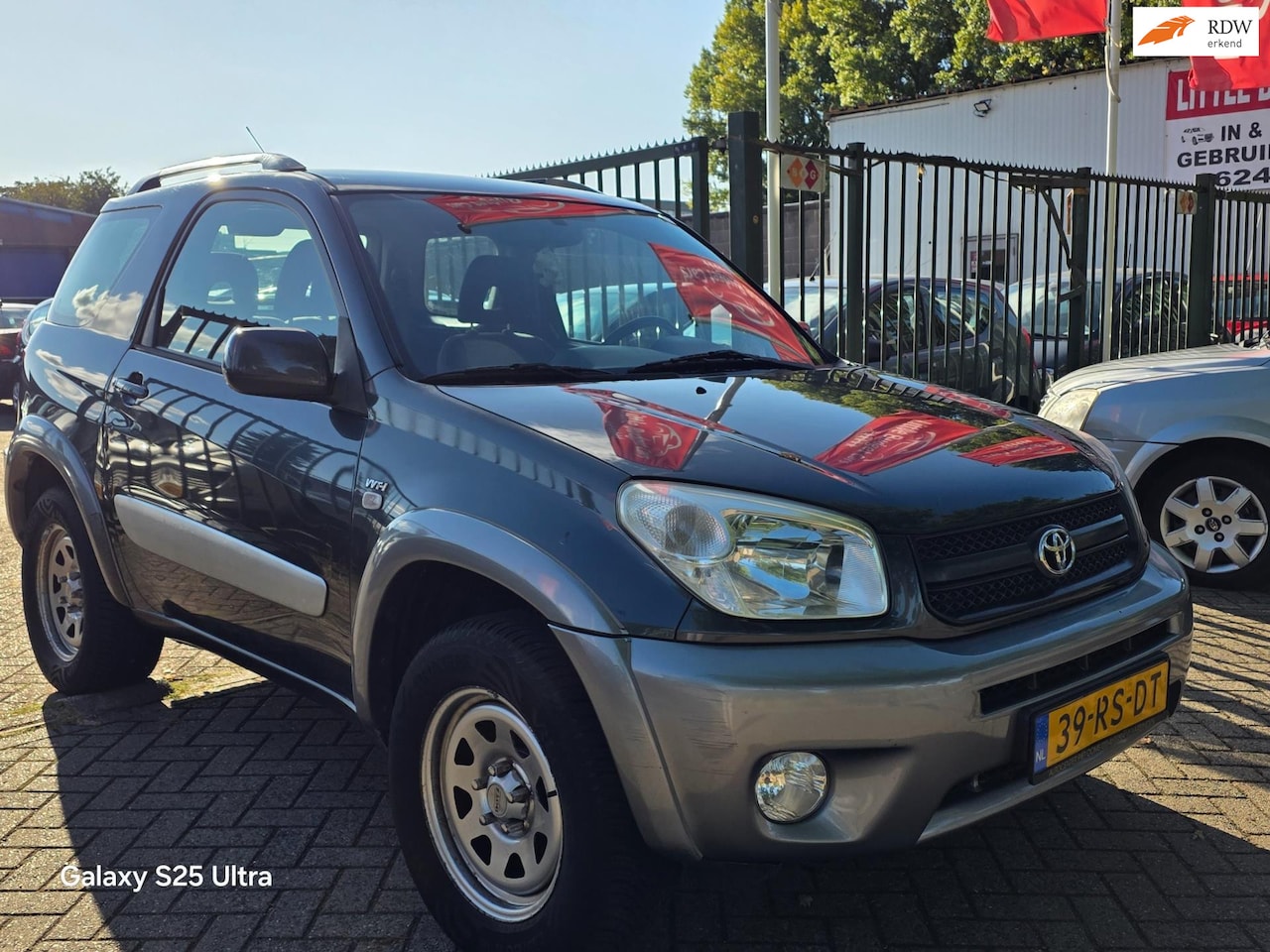 Toyota RAV4 - 2.0-16V VVT-i Sol airco cruis control cv op afs - AutoWereld.nl