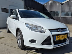 Ford Focus - 1.0 TREND EDITION Motor niet 100%