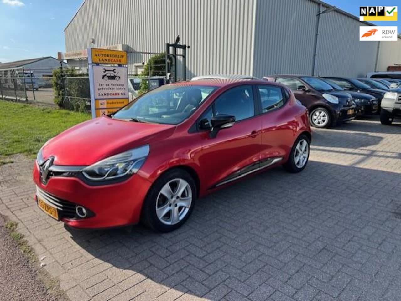 Renault Clio - 0.9 TCe Expression 0.9 TCe Expression - AutoWereld.nl