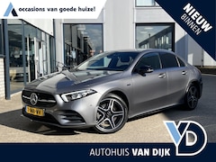 Mercedes-Benz A-klasse - 250 e Business Solution AMG Limited | Navi/Camera/Wide Screen/Sfeerverlichting/Elektr.Wegk