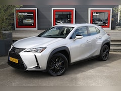 Lexus UX - 250h Business Line | Apple Carplay |