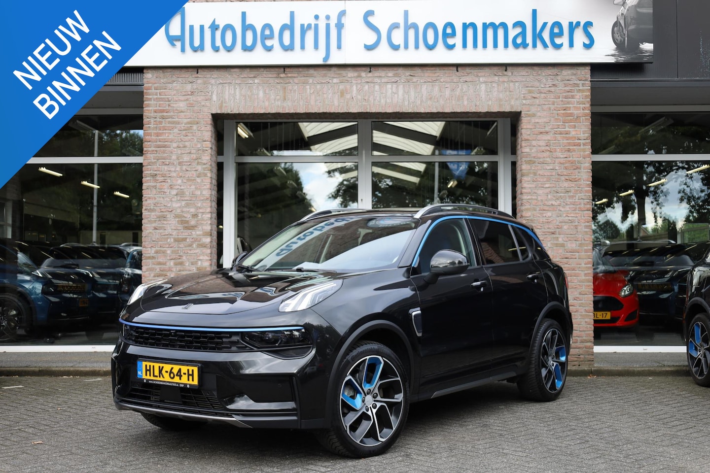 Lynk & Co 01 - 1.5 261PK! 6.6Kwh LADEN! 360-CAMERA PANO/SCHUIF INFINITY DAB NAVI CARPLAY STOELVERWARMING - AutoWereld.nl