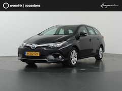 Toyota Auris Touring Sports - 1.8 Hybrid Black Edition | Navigatie | Climate Control | Stoelverwarming | Keyless Go |