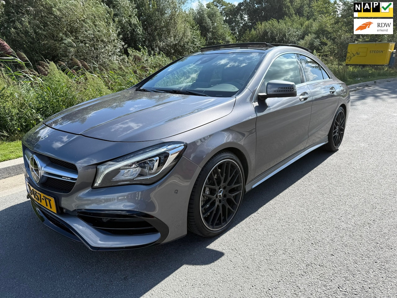 Mercedes-Benz CLA-Klasse - AMG 45 4 MATIC AMBITION FACELIFT 2017/45 DKM!! UNIEK/PANORAMADAK/HARMAN KARDON/CAMERA/ZEER - AutoWereld.nl