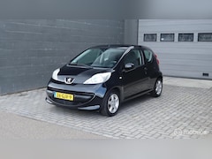 Peugeot 107 - 1.0-12V XS Sport | AIRCO | Lichtmetalen velgen |