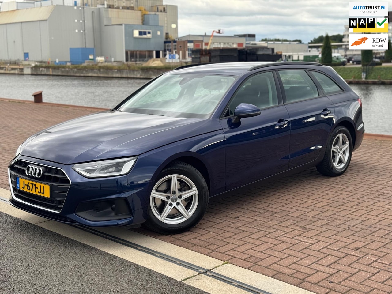 Audi A4 Avant - 35 TFSi Pro Line 35 TFSI Pro Line - AutoWereld.nl