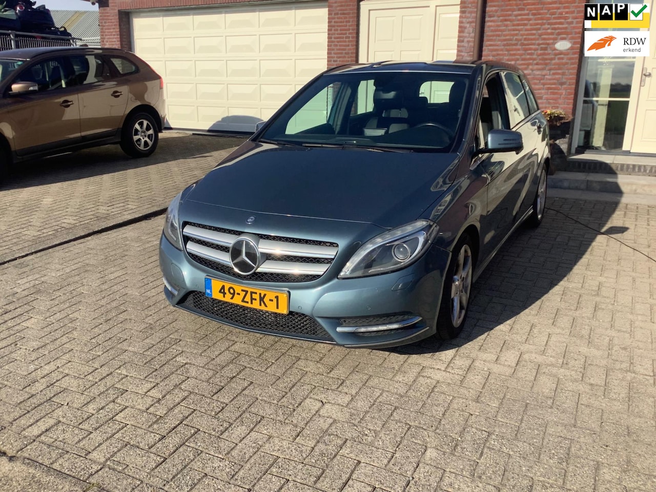 Mercedes-Benz B-klasse - 200 Ambition 200 Ambition - AutoWereld.nl