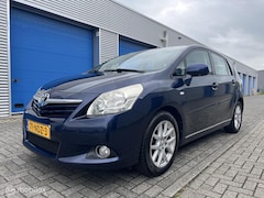 Toyota Verso - 1.8 VVT-i Business | AUT | Pano | Camera