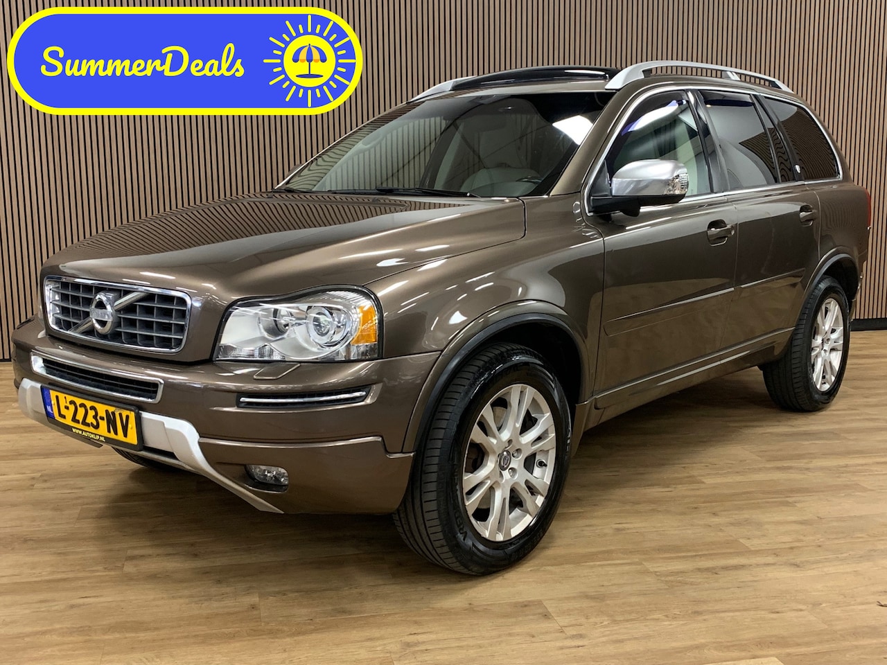 Volvo XC90 - 3.2 R-Design-7 Persoons-105000-Opendak- - AutoWereld.nl