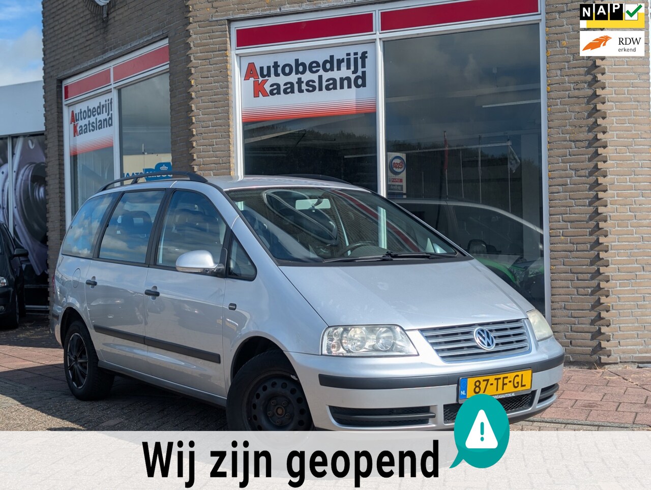 Volkswagen Sharan - 2.0 Trendline - 7 Persoons - - AutoWereld.nl