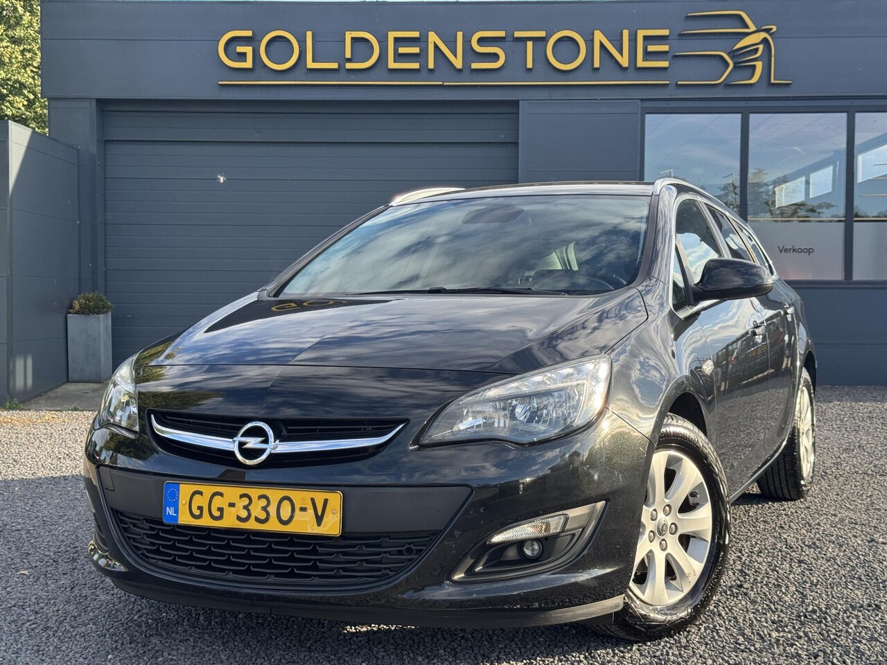 Opel Astra Sports Tourer - 1.4 Turbo Blitz 1e Eigenaar,Dealer Onderhouden,Navi,Clima,Cruise,Lm velgen,6 Bak,120pk,Pdc - AutoWereld.nl