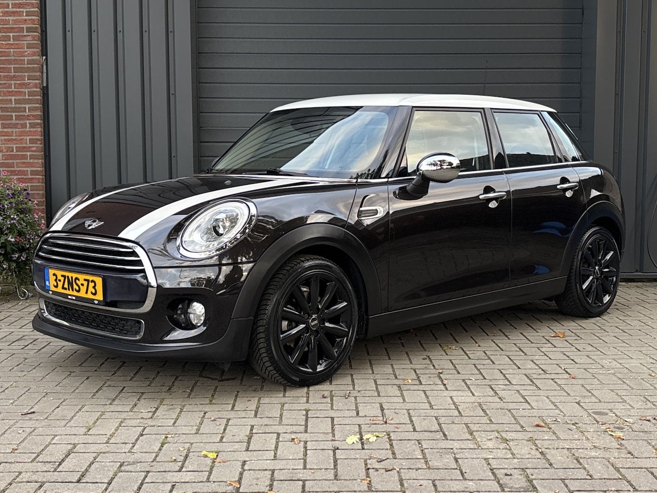 MINI Cooper - Mini 1.5 Chili - Nederlandse auto - Led - Navigatie - Clima - - AutoWereld.nl