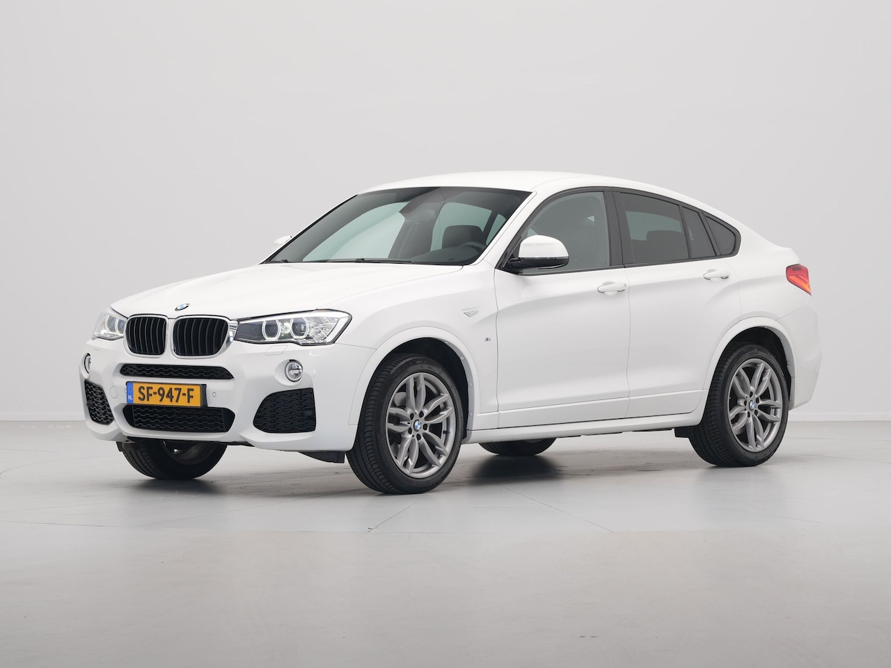 BMW X4 - xDrive20i High Executive M Sport Lederen bekleding Camera Stoelverwarming 22 - AutoWereld.nl
