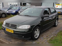 Opel Astra - 1.6 Njoy LM-Velgen Trekhaak Rekeningen en boekjes NAP APK