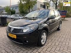 Dacia Sandero - 1.2 Blackline - Nette Staat - Airco - Nwe Apk