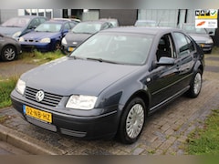 Volkswagen Bora - 2.0 Comfortline Climate Cruise Bluetooth Trekhaak 4 Elec ramen NAP APK