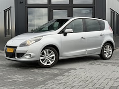 Renault Scénic - 1.6 Celsium Clima | Navi | Trekhaak | Nieuw