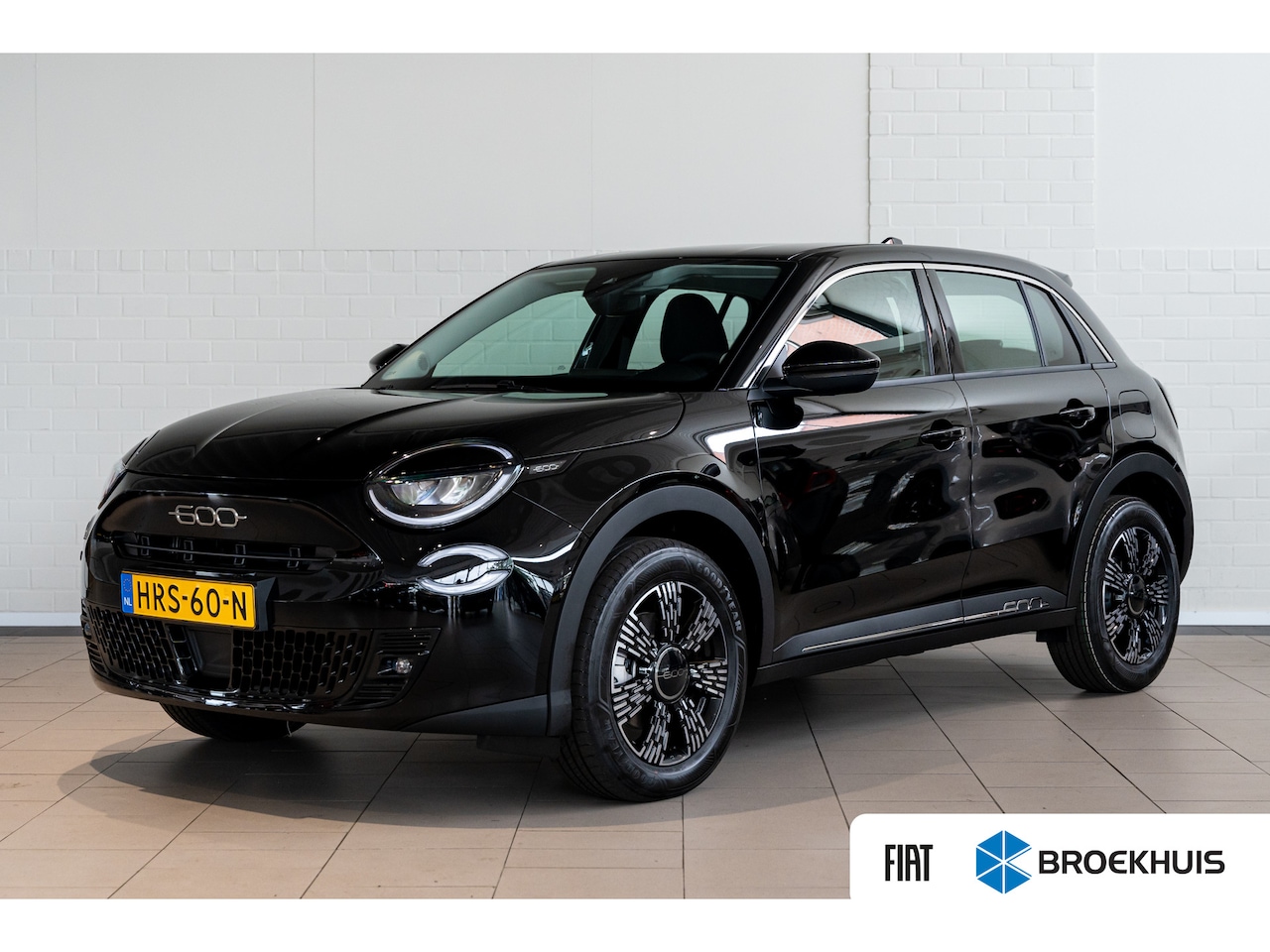 Fiat 600 - 1.2 Turbo 110 PK Automaat Hybrid Urban | Parkeersensoren | Apple Carplay & Android Auto | - AutoWereld.nl