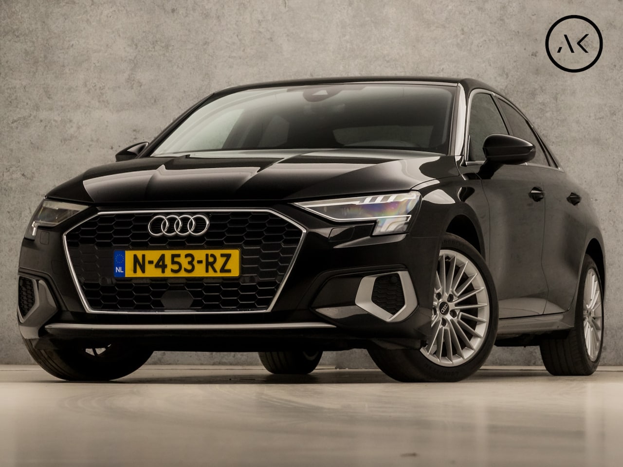 Audi A3 Limousine - 30 TFSI Sport Automaat (GROOT NAVI, APPLE CARPLAY, CAMERA, GETINT GLAS, ADAPTIVE CRUISE, L - AutoWereld.nl