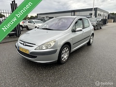 Peugeot 307 - 1.6-16V Griffe