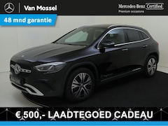 Mercedes-Benz GLA-Klasse - 180 Star Edition / Stoelverwarming / Achteruitrijcamera / Panaroma-schuifdak /