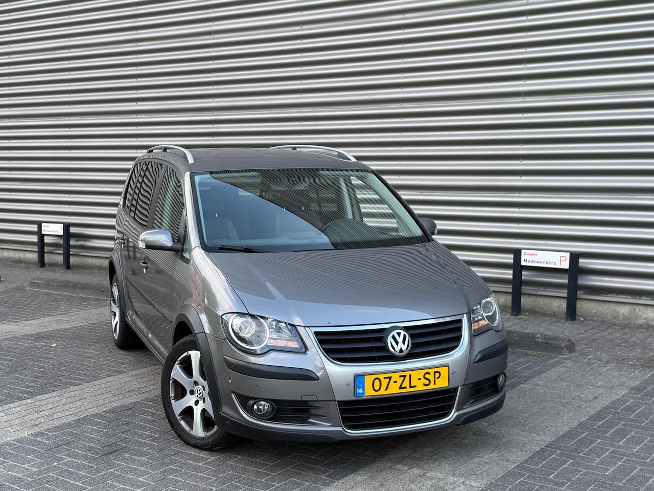 Volkswagen Touran Cross - 1.4 TSI DSG (bj 2008) AUTOMAAT|CLIMA|LMV - AutoWereld.nl
