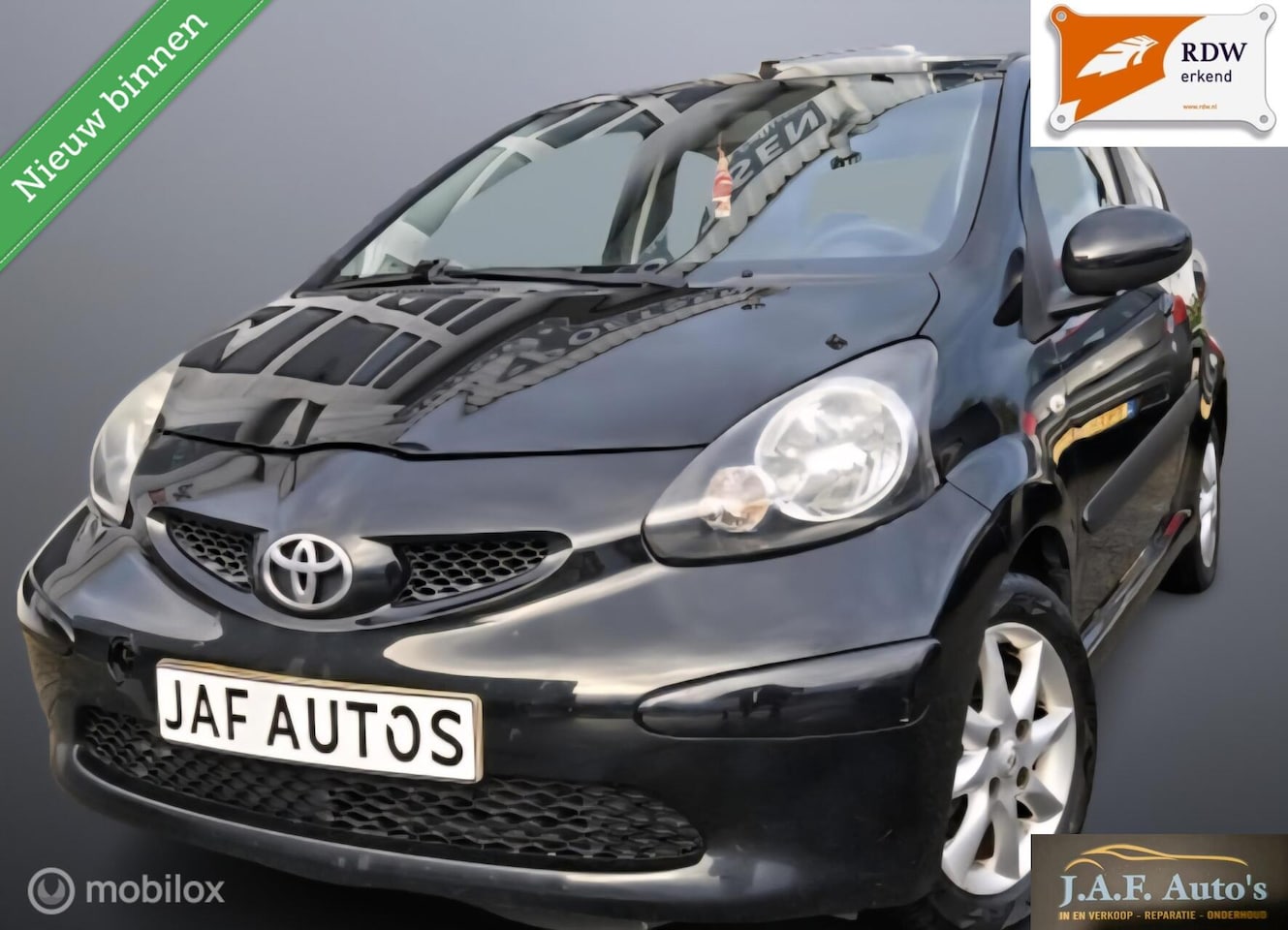 Toyota Aygo - 1.0-12V LMV Nieuwe APK Zuinig ! - AutoWereld.nl