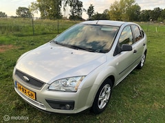 Ford Focus - 1.4-16V Trend/Airco/Apk 9-2026 (bj2005)