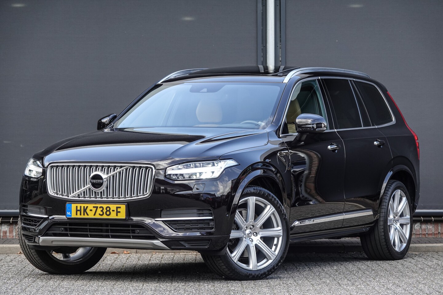 Volvo XC90 - T8 Twin Engine 408Pk Aut. | Plug In Hybrid | AWD | Inscription | 7-Persoons | Panoramadak - AutoWereld.nl