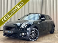 MINI Clubman - 1.5 Cooper *BLACK EDITION* Panoramadak / Harman Kardon / Leder / Apple Carplay / LED / Key