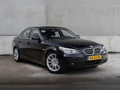 BMW 5-serie - 5-serie (e60) 523i Automaat, Zwart, M Velgen, PDC