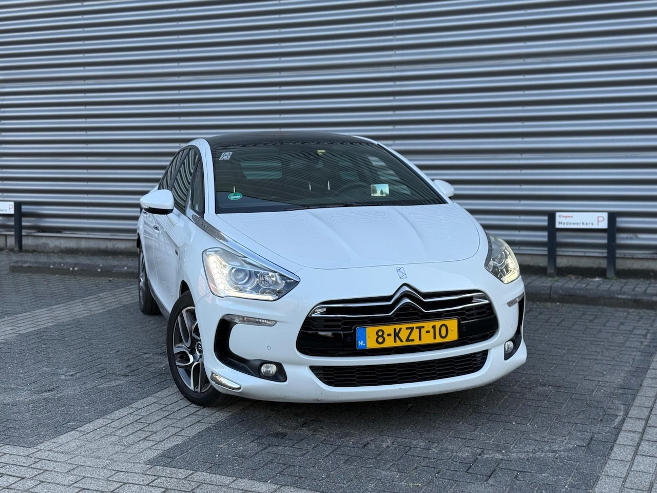 Citroën DS5 - 2.0 Hybrid4 Business Executive (bj 2013) PANO|AUT|VOL - AutoWereld.nl