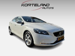 Volvo V40 - 1.6 T3 Momentum