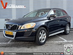 Volvo XC60 - 2.4 D5 AWD Momentum Automaat | Leder | Climate | Cruise | PDC | Trekhaak |