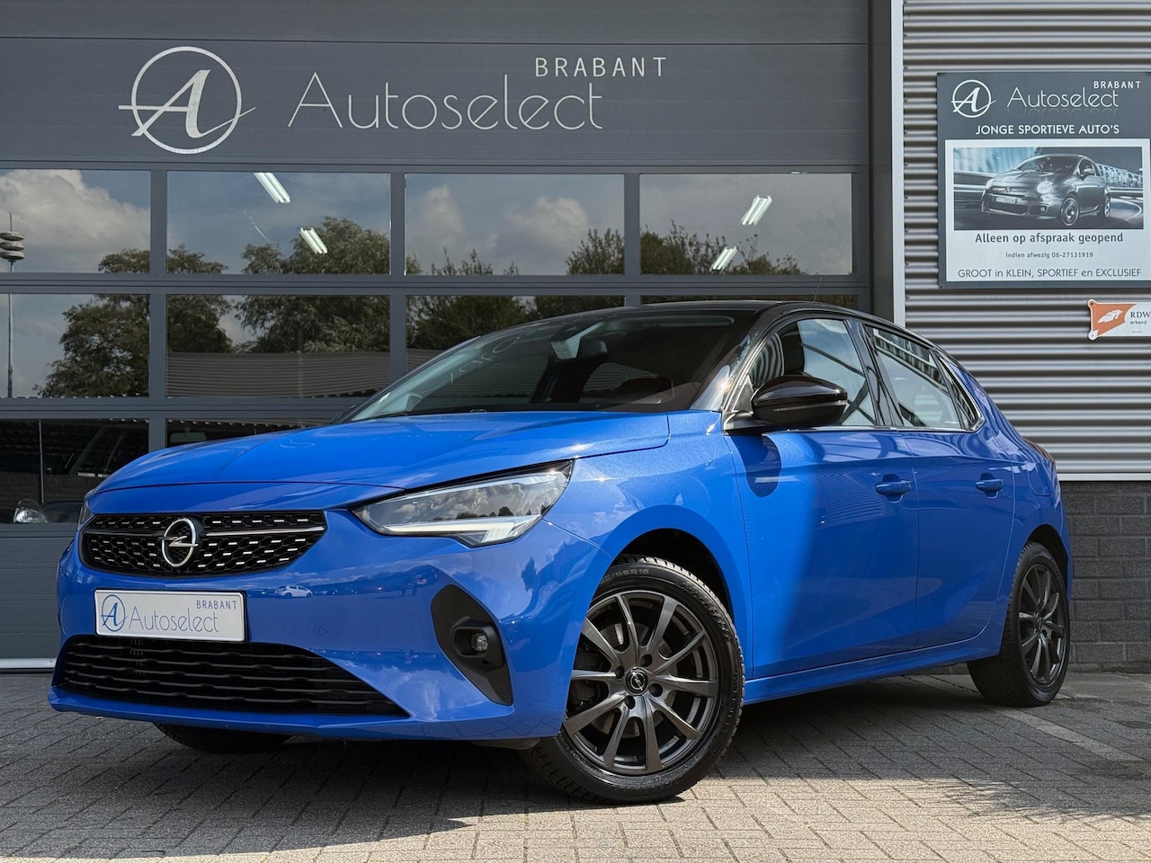Opel Corsa - 1.2 Elegance Airco Cruise CarPlay - AutoWereld.nl