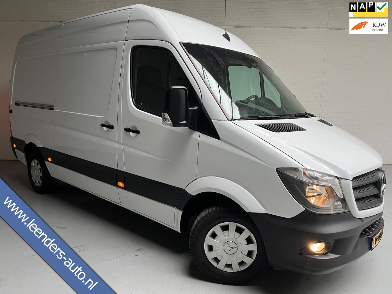 Mercedes-Benz Sprinter - Automaat 314 2.2 CDI 140pk euro6 366 HD L2H2 Business Professional Plus, Navigatie, Trekha - AutoWereld.nl