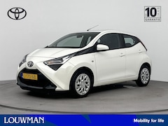 Toyota Aygo - 1.0 VVT-i x-play | Apple Carplay & Android Auto | Parkeercamera |