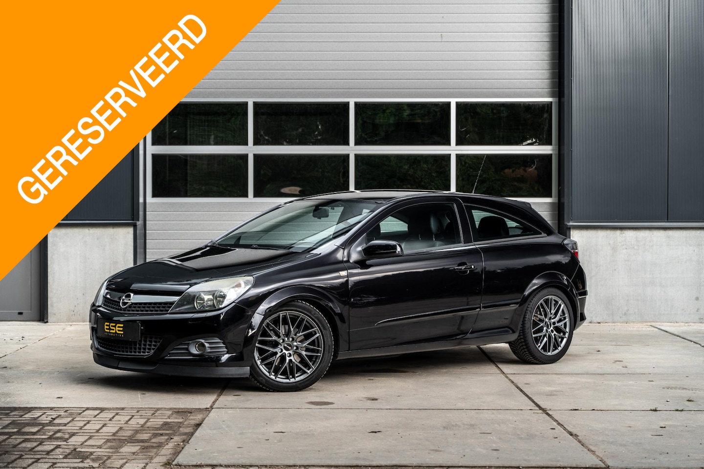Opel Astra GTC - 1.8 Business | Climate | Pdc | Cruise | Leder - AutoWereld.nl