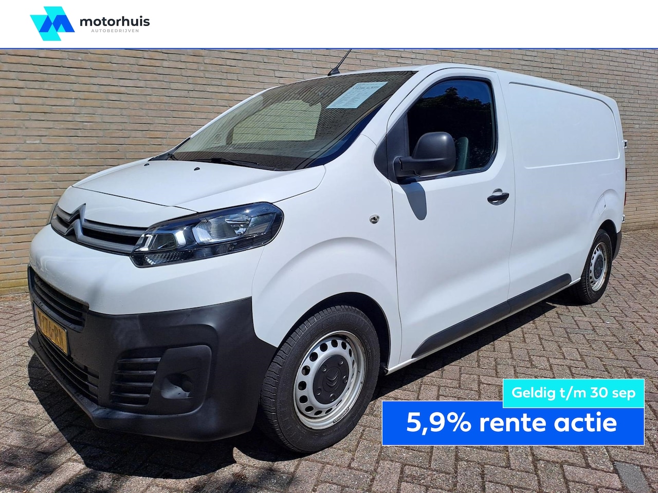 Citroën Jumpy - GB M 1.6 BlueHDi 95PK 3-zits Club / Airco / Trekhaak / Navigatie - AutoWereld.nl