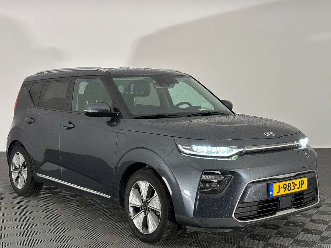 Kia e-Soul - ExecutiveLine 64 kWh | LEDER ✅ 1e Eigenaar - AutoWereld.nl
