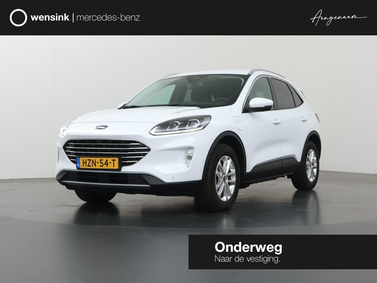 Ford Kuga - 2.5 PHEV Titanium | Trekhaak | Head Up | Stoelverwarming | Cruise Control Adaptief | Parke - AutoWereld.nl