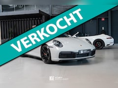 Porsche 911 Cabrio - 992 3.0 Carrera S (2019) krijtgrijs, Sport Chrono, Sportuitlaat, 18 weg stoelen